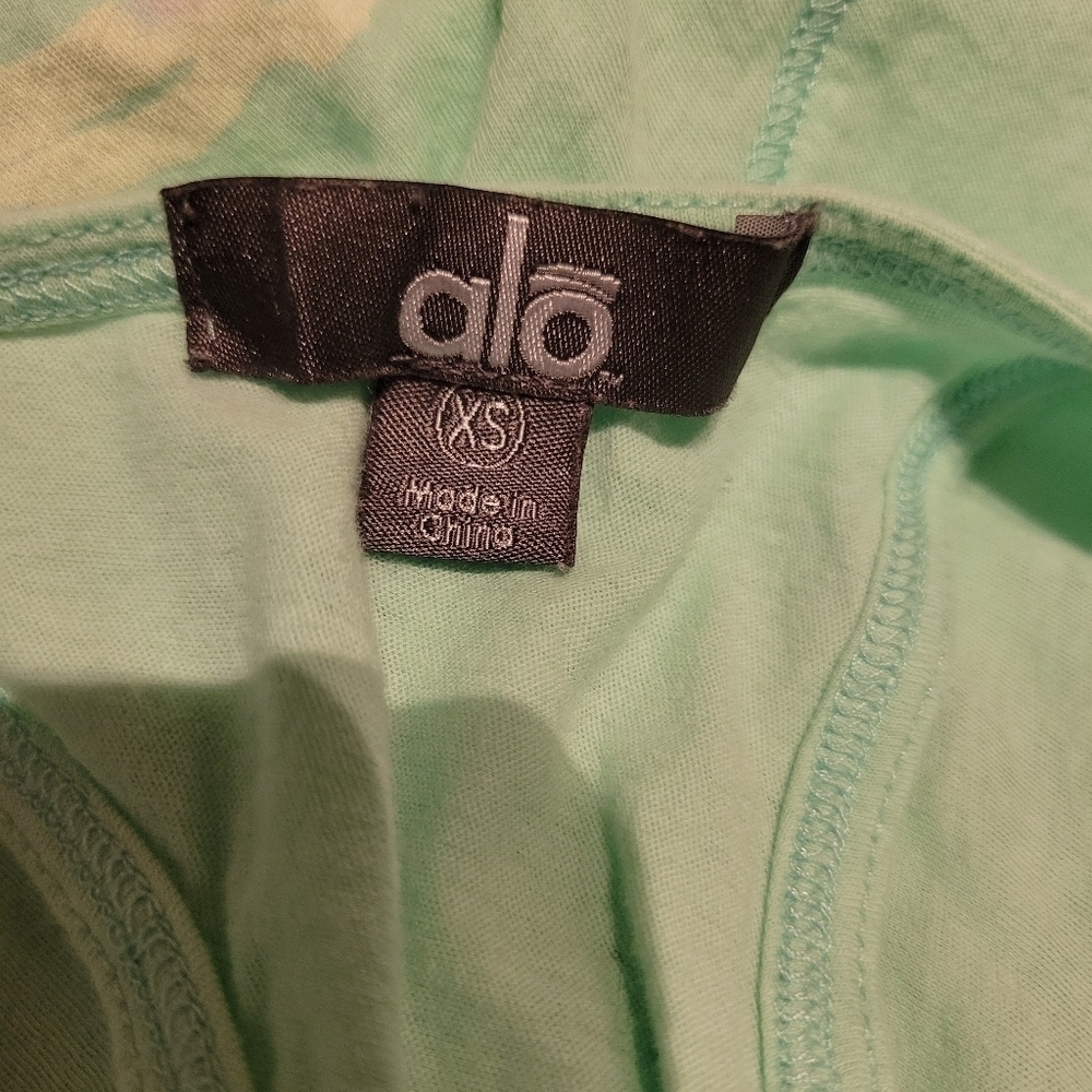 ALO yoga workout tank XS - Picture 5 of 6